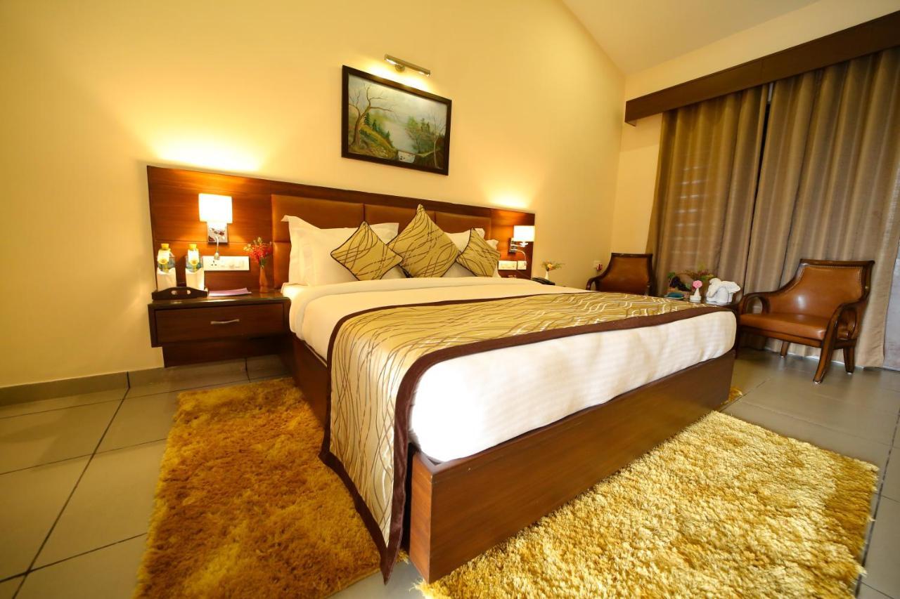 Corbett The Baagh Spa & Resort Rāmnagar Exterior photo